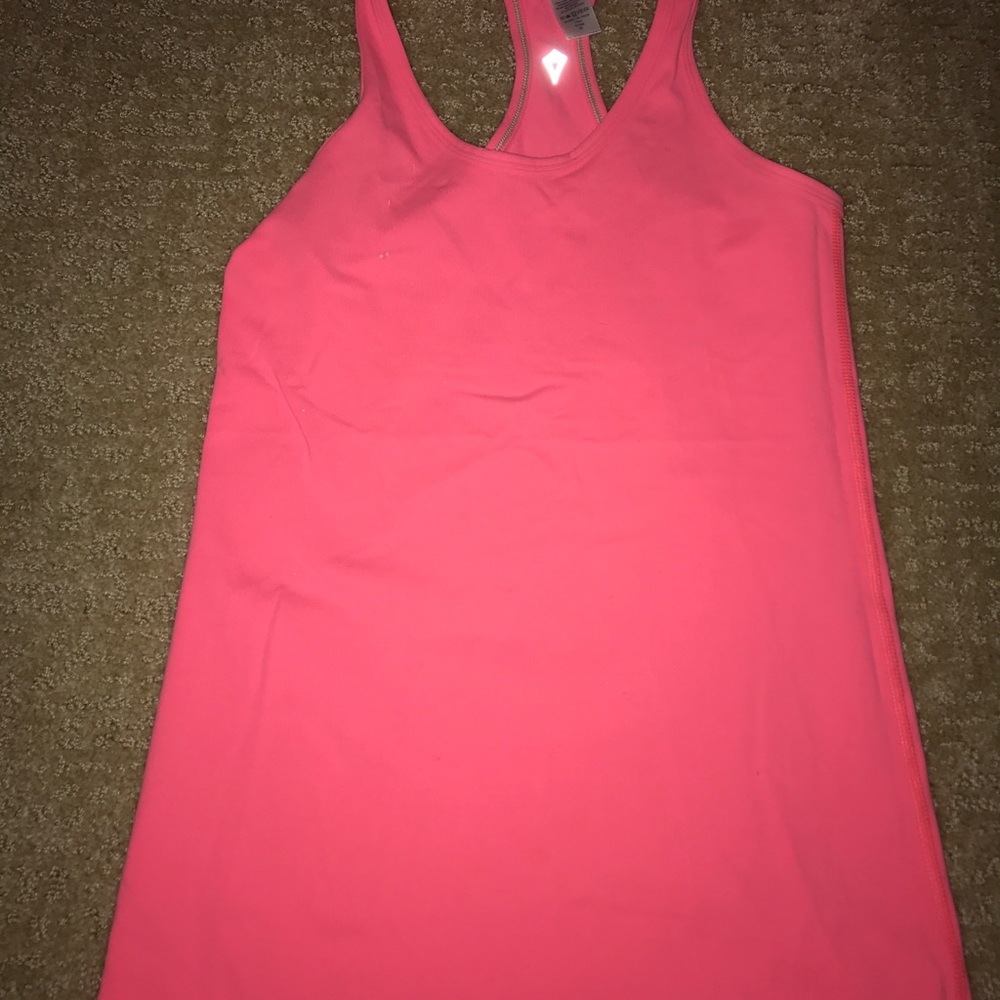Lululemon Girls reversible tank tops